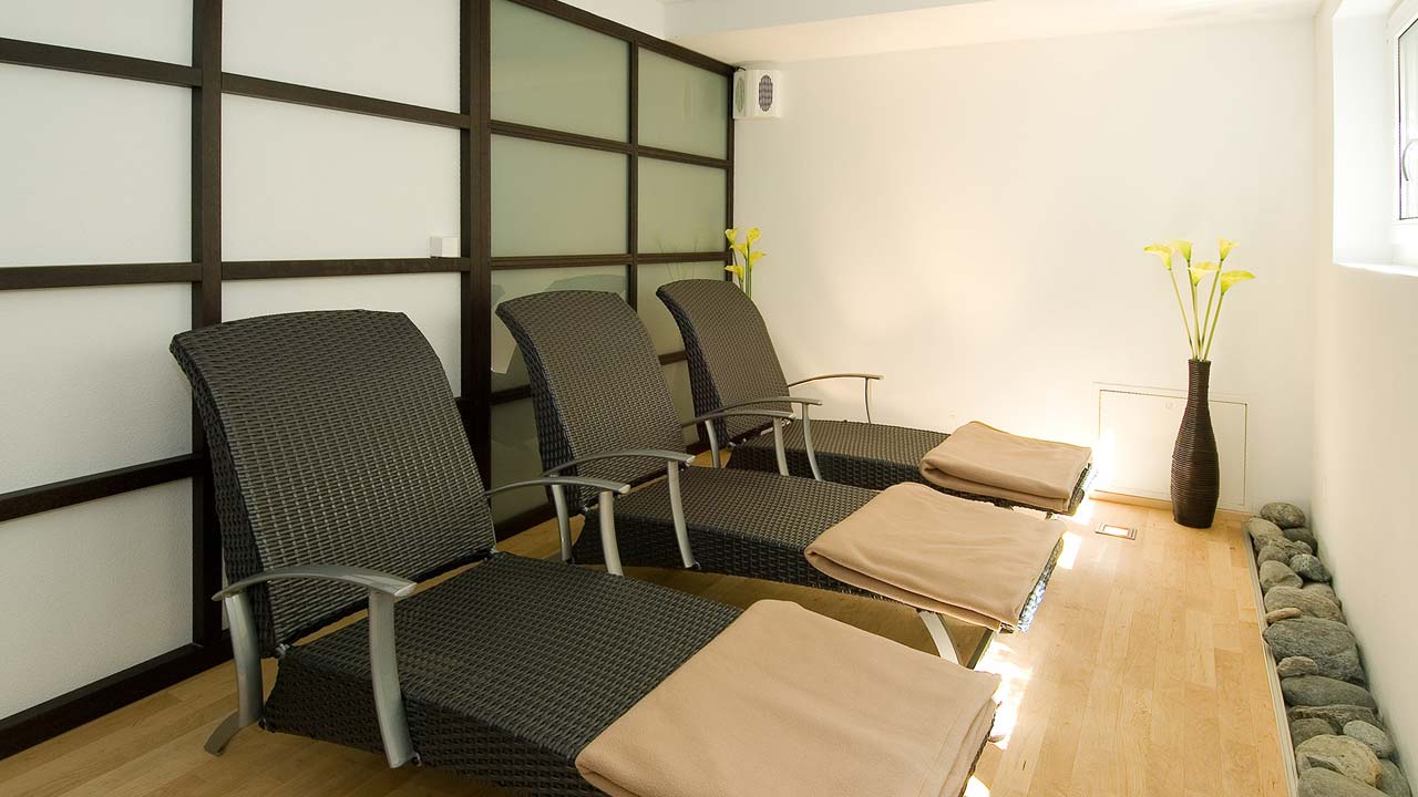 Liegeraum-Wellness-Residenz-Dolce-Vita-Saas-Fee